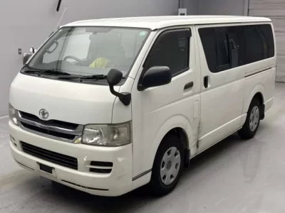 Toyota REGIUS ACE VAN
