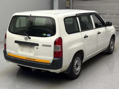Toyota SUCCEED