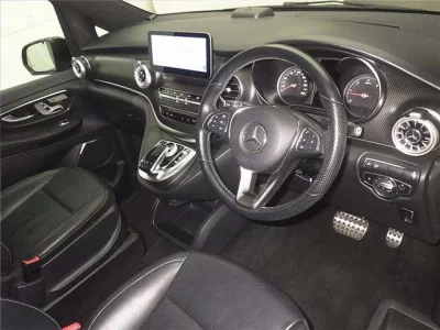 Mercedes-Benz V CLASS