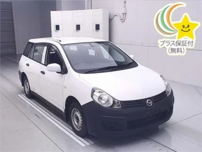 Nissan AD