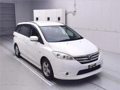 Nissan LAFESTA