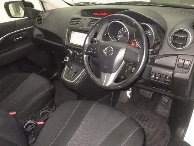 Nissan LAFESTA