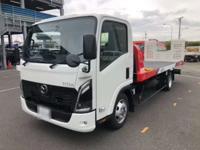 Mazda TITAN