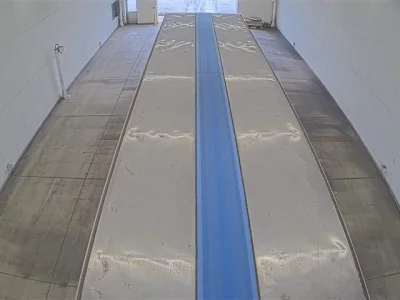 Nissan TRUCK