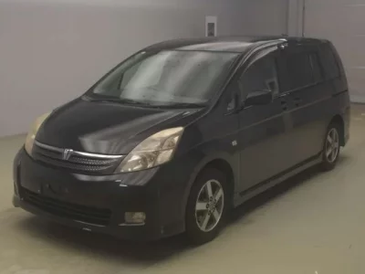 Toyota ISIS