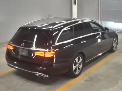 Mercedes-Benz E CLASS WAGON