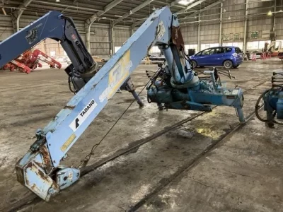 TADANO CRANE