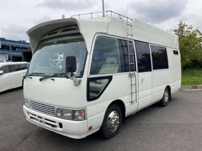 Toyota COASTER