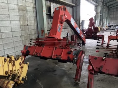 OTHERS UNIC CRANE
