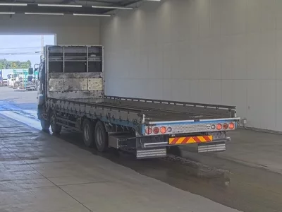 Hino TRUCK
