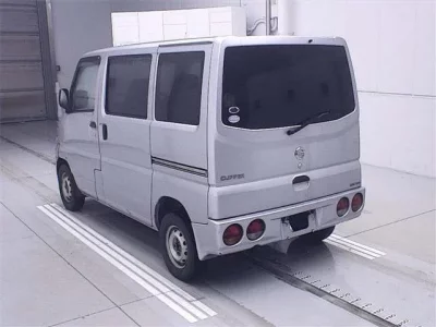 Nissan CLIPPER VAN