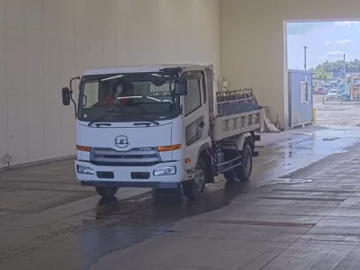 Nissan CONDOR