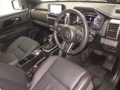 Mitsubishi TRITON