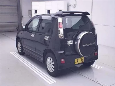 Daihatsu TERIOS KID