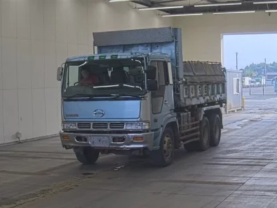 Hino TRUCK