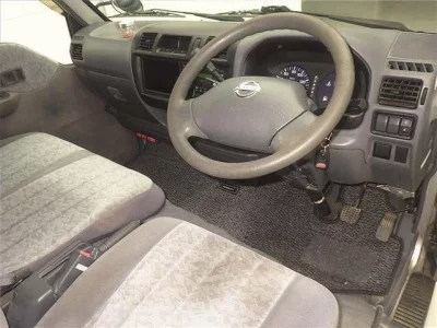 Nissan VANETTE VAN