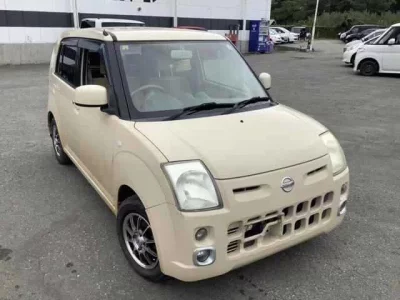 Nissan PINO