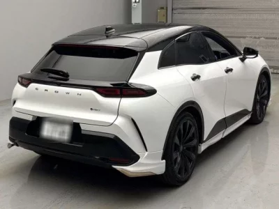 Toyota CROWN SPORT