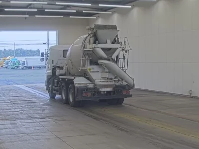 Hino TRUCK