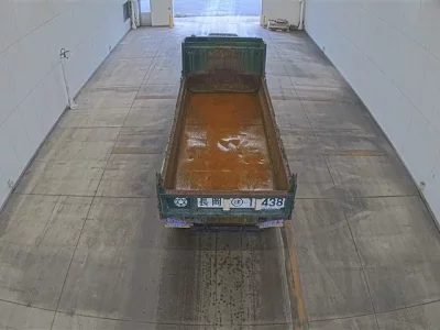 Isuzu TRUCK