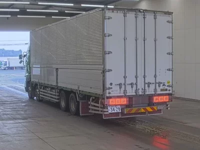 Hino TRUCK