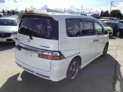 Honda STEP WAGON