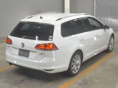 Volkswagen GOLF VARIANT