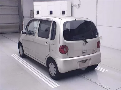 Daihatsu MOVE LATTE