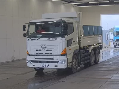 Hino PROFIA