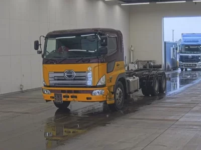 Hino PROFIA