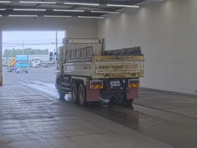 Hino PROFIA