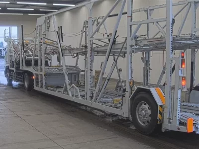 Hino TRUCK