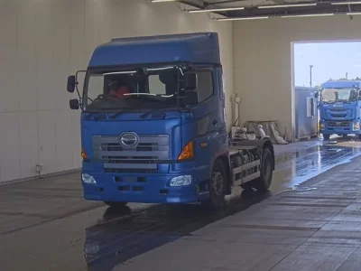 Hino PROFIA