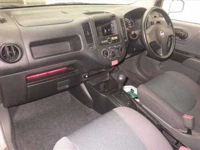 Nissan AD
