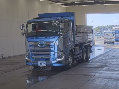 Hino PROFIA