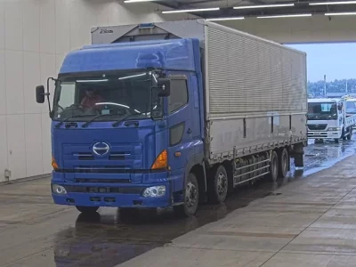 Hino TRUCK