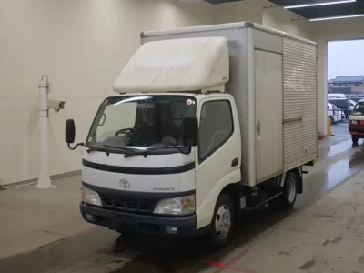 Toyota DYNA