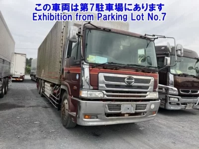 Hino TRUCK