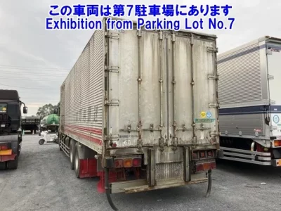 Hino TRUCK