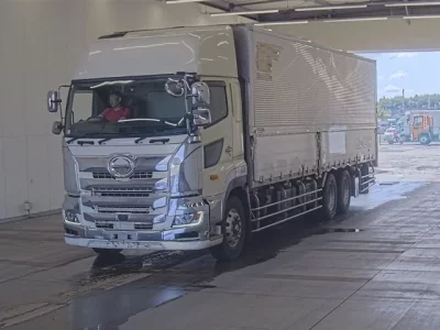 Hino PROFIA