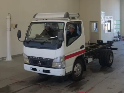 Mitsubishi CANTER