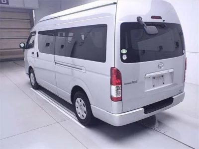 Toyota REGIUS ACE VAN