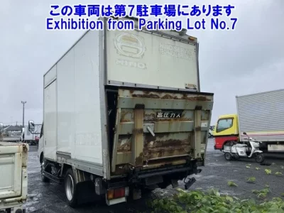 Hino DUTRO
