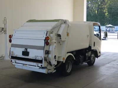 Mazda TITAN