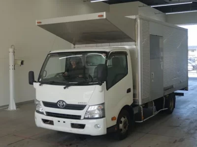Toyota DYNA