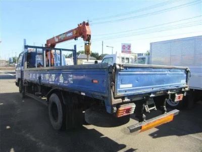 Mazda TITAN