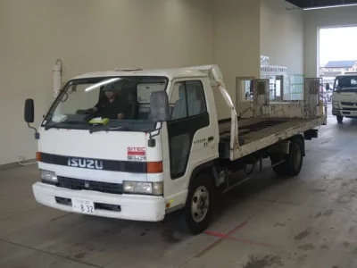 Isuzu ELF