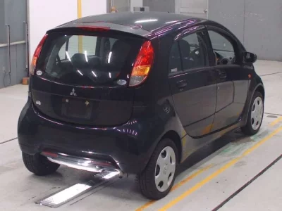Mitsubishi I