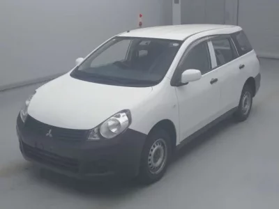 Mitsubishi LANCER VAN