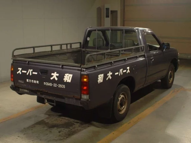 Nissan DATSUN PICKUP